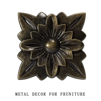 forma de floare mobilier din metal decorantion placa pentru picioare și cadru de ușă etc. culoare bronz antic aliaj de zinc material decor