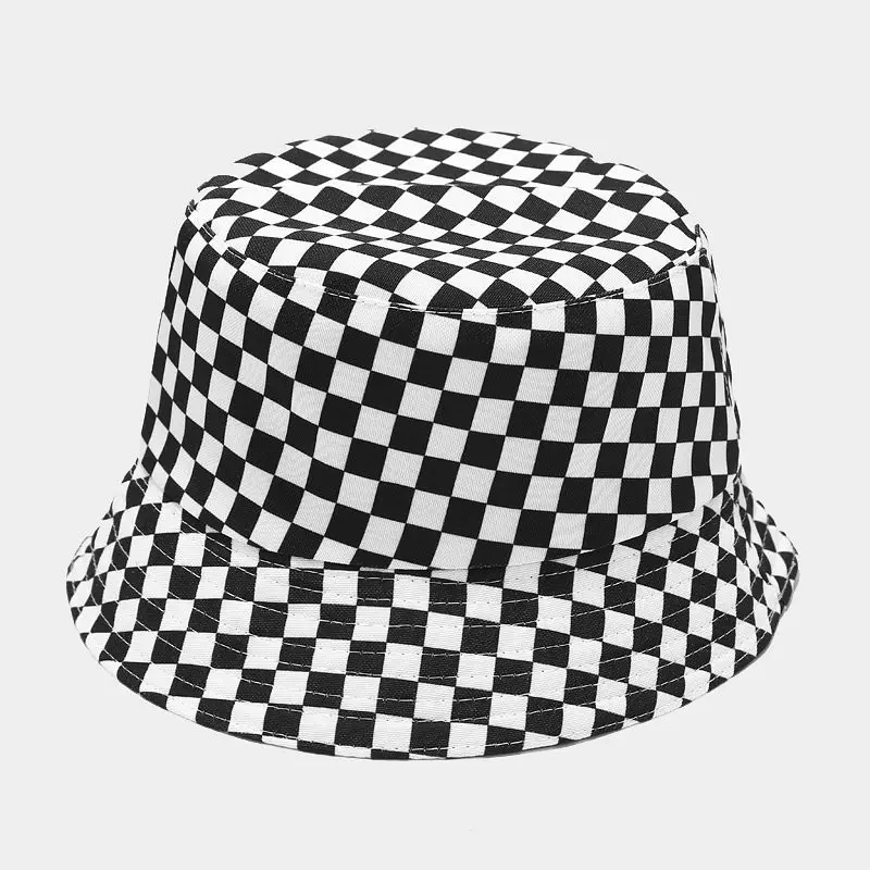 2022 Alb Negru Pălărie Găleată Plat Pescuit Pălărie Hip-Hop Carouri Capac de Primăvară-Vară Grila de Design de Moda Pescar Pălărie galben rosu roz Imagine 3